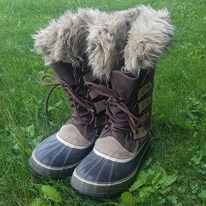 Sorel Joan of Arctic Size 10
